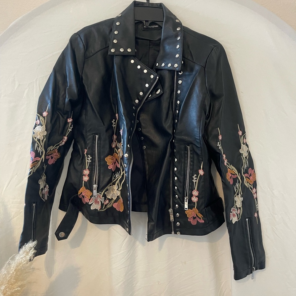 Leather jacket - Picture 2 of 4